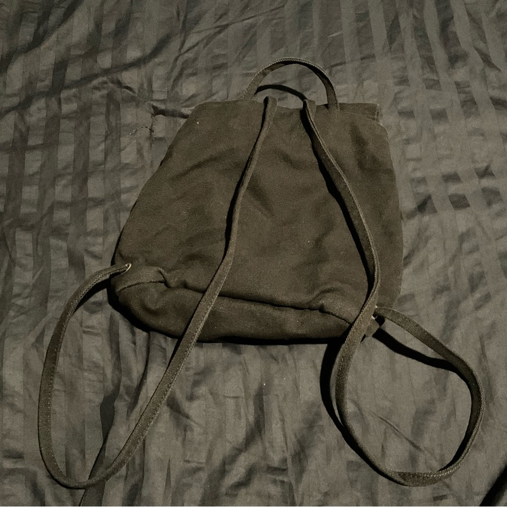 BAGGU Mini Drawstring Backpack - Picture 3 of 6